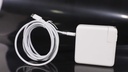 Apple MacBook 30W USB-C Power Adapter