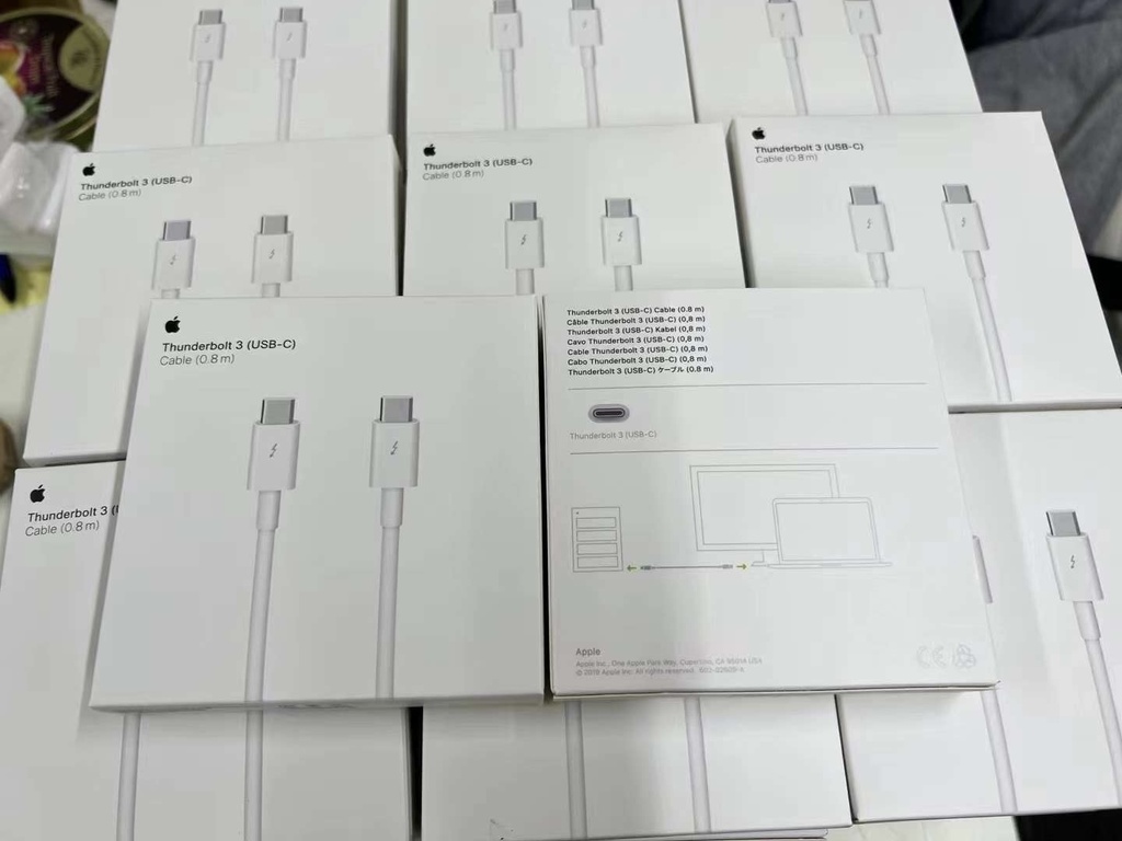 Apple Thunderbolt 3 (USB-C) Cable (0.8m)