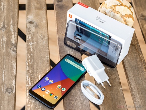 Xiaomi Mi A2 Lite Smartphone